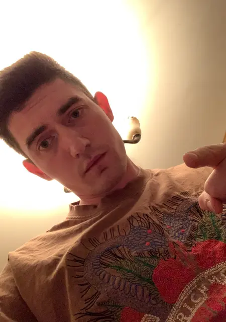 Вова из Воронежа, мне 28, познакомлюсь на одну ночь