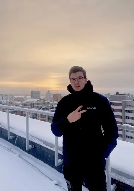 Я Антон, 21, знакомлюсь без обязательств в Архангельске