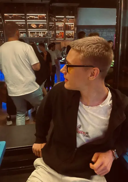 Захар из Перми, ищу на сайте дружбу