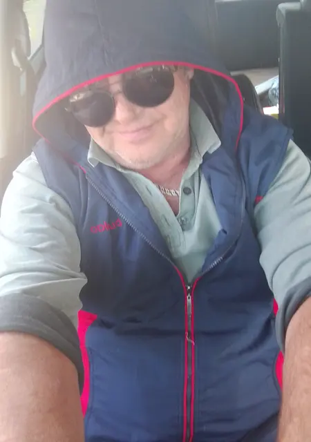 Гений из Ставрополя, мне 51, познакомлюсь на одну ночь