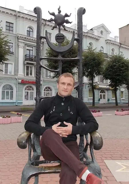 Олег из Калуги, мне 43, познакомлюсь на одну ночь