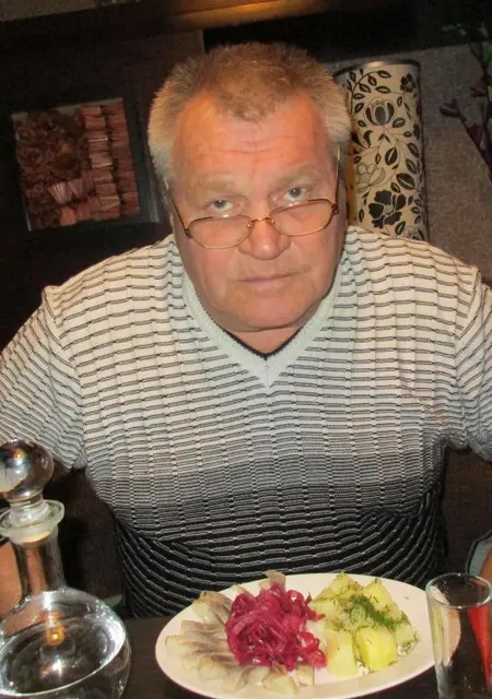 Salamandra из Екатеринбурга, мне 71, познакомлюсь для общения