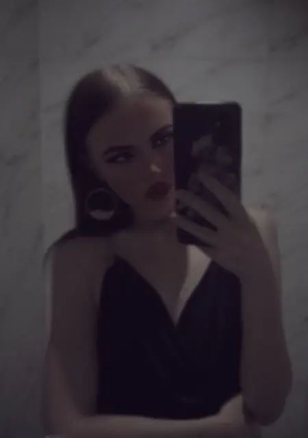 Я Эльза, 19, знакомлюсь без обязательств в Казани