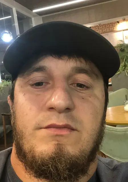 Тимур из Казани, ищу на сайте знакомства на одну ночь