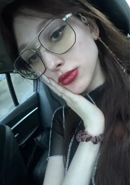 Виктория из Санкт-Петербурга, ищу на сайте знакомства на одну ночь