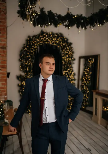 Дмитрий из Магнитогорска, ищу на сайте приятное времяпровождение