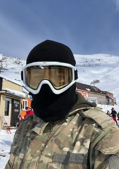 Артур из Люберец, мне 30, познакомлюсь на одну ночь