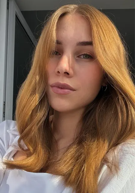 Я Алина, 23, знакомлюсь для открытые отношения в Москве