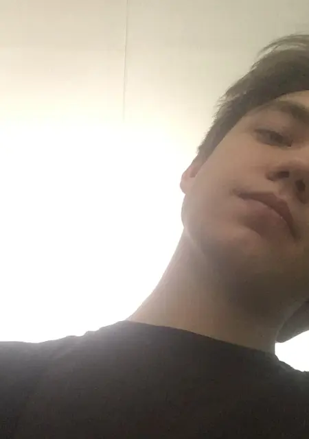 Тимур из Сызрани, мне 25, познакомлюсь без обязательств