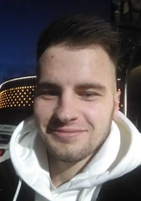 Марк из Владивостока, ищу на сайте общение