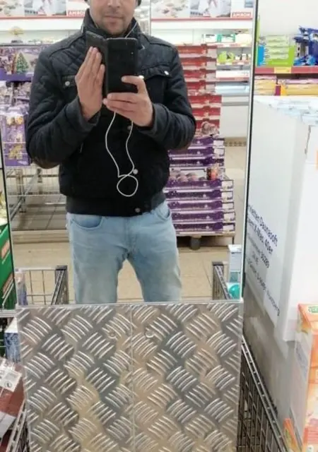 Zahoor Ahmed из Берлина, мне 45, познакомлюсь