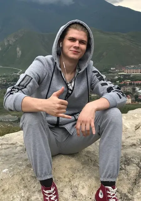 Я Paul, 27, знакомлюсь для общения в Владикавказе