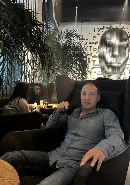 Я Антон, 40, из Челябинска, ищу знакомство для дружбы