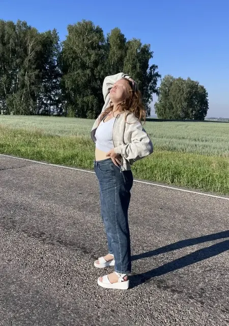 Кира из Барнаула, мне 23, познакомлюсь на одну ночь