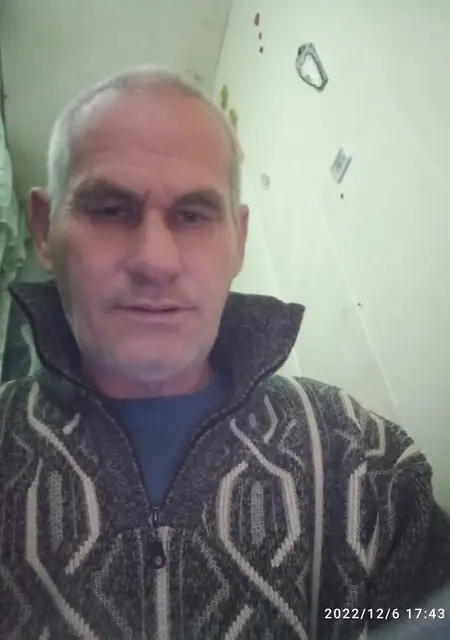 Влад из Армавира, ищу на сайте знакомства без обязательств