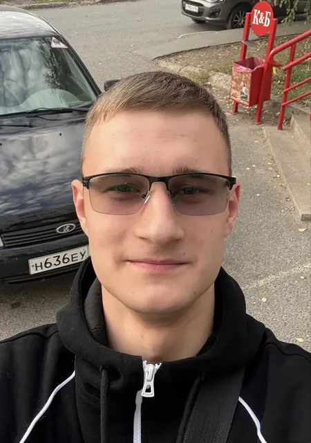 Я Олег, 25, знакомлюсь без обязательств в Жигулевске