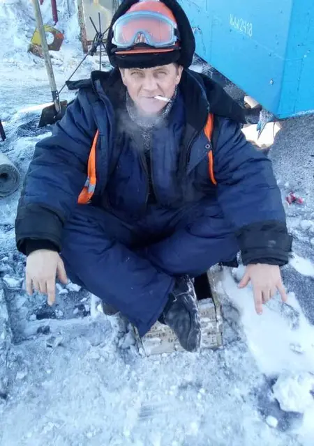 Я Дмитрий, 38, из Междуреченска, ищу знакомство для постоянных отношений