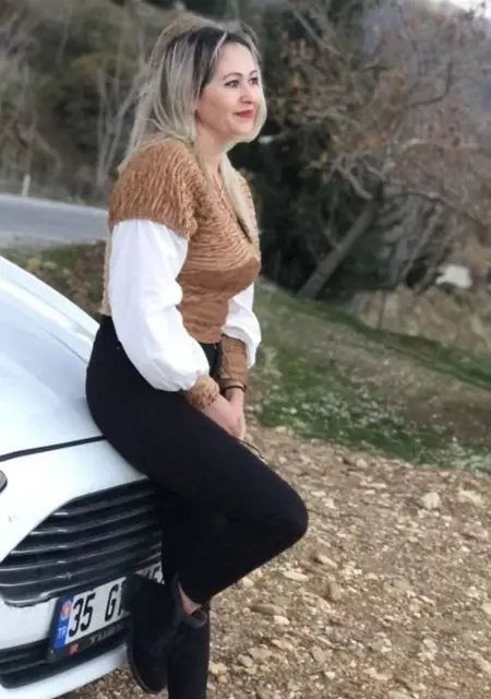 Я Aglayagmur, 42, знакомлюсь в Стамбуле