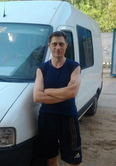 Я Евгений, 51, из Владимира, ищу знакомство для постоянных отношений