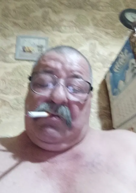 Я Саня Я Из Миасса, 62, из Екатеринбурга, ищу знакомства без обязательств