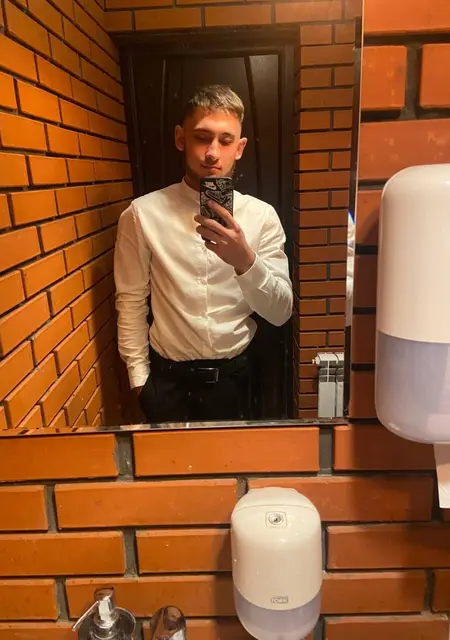 Риналь из Октябрьского, ищу на сайте знакомства на одну ночь