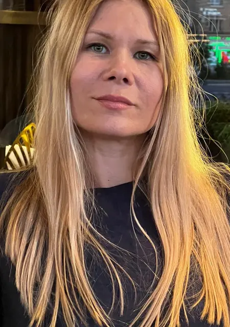 Я Саша, 37, из Москвы, ищу знакомство для приятного времяпровождения