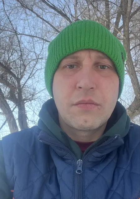 Я Анатолий, 35, знакомлюсь для открытые отношения в Новокуйбышевске