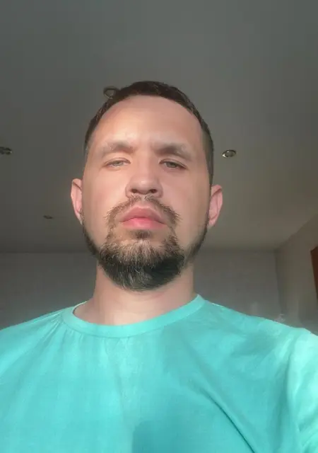 Я Maksim, 28, знакомлюсь без обязательств в Чебаркуле