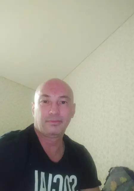 Я Владимир, 53, знакомлюсь на одну ночь в Челябинске