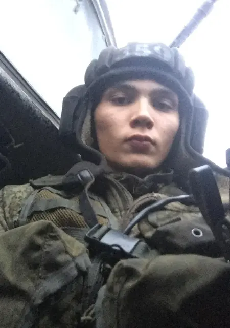 Антон из Ханты-Мансийска, ищу на сайте знакомства на одну ночь