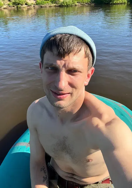 Я Александр, 32, из Владимира, ищу знакомство для общения