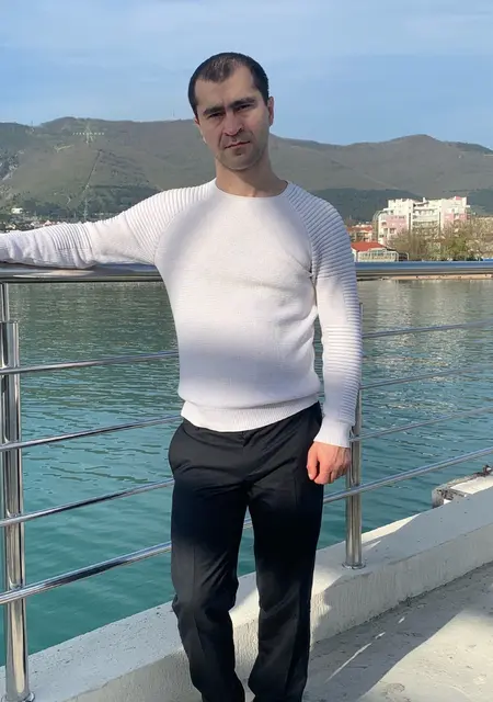 Мушег из Геленджика, ищу на сайте знакомства на одну ночь