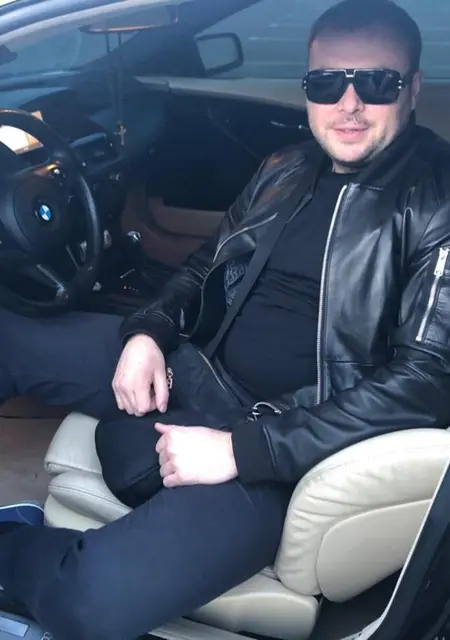 Andrei из Новосибирска, мне 45, познакомлюсь для общения