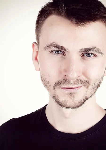 Я Артём, 41, из Электроуглей, ищу знакомства без обязательств