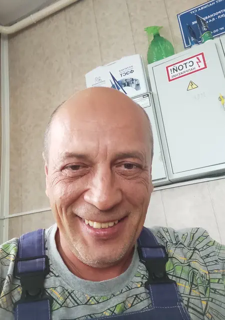 Я Алекс, 47, знакомлюсь без обязательств в Якутске