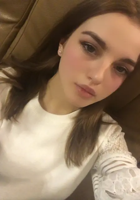 Я Julletta, 23, из Ставрополя, ищу знакомства без обязательств