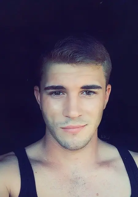 Я Кирилл, 37, из Иванова, ищу знакомство для постоянных отношений