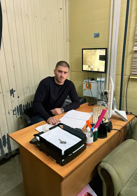 Давид из Кемерово, ищу на сайте знакомства на одну ночь