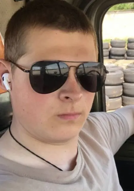 Василий из Липецка, ищу на сайте знакомства на одну ночь