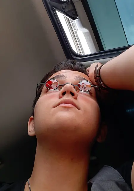 Я Даниил, 19, знакомлюсь без обязательств в Омске