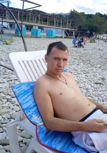 Я Николай, 48, из Смоленска, ищу знакомства без обязательств