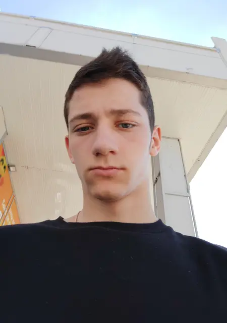 Алексей из Калуги, ищу на сайте знакомства без обязательств