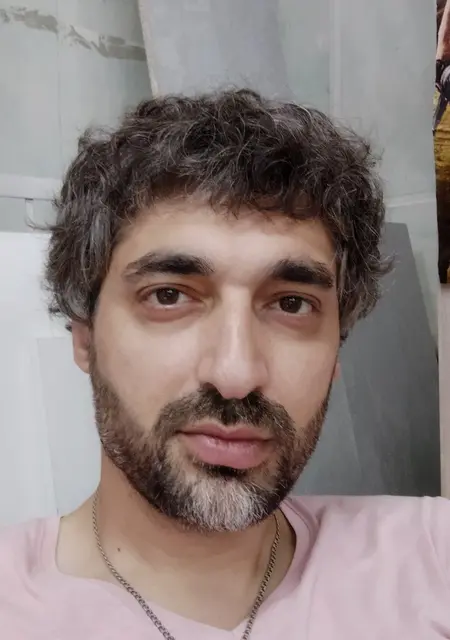 Сергей из Воронежа, мне 41, познакомлюсь на одну ночь