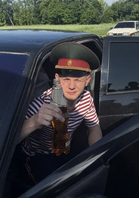 Иван из Тулы, мне 21, познакомлюсь на одну ночь