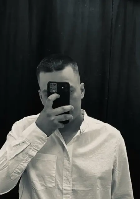 Леонид из Улан-Удэ, мне 21, познакомлюсь на одну ночь