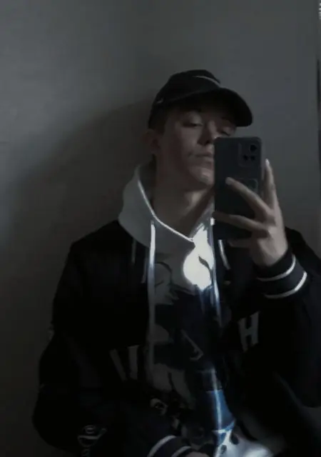 Александр из Бийска, ищу на сайте общение