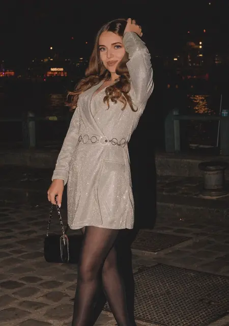 Я Кристина, 26, из Самары, ищу знакомство для постоянных отношений
