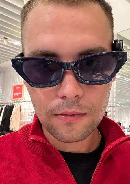 Павел из Кирова, ищу на сайте знакомства на одну ночь