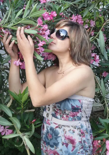 Лана из Нижнего Новгорода, ищу на сайте знакомства на одну ночь