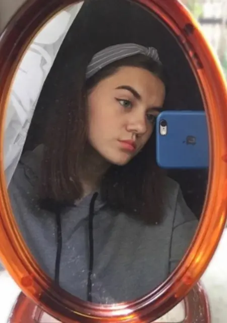 Я Лиза, 29 років з Полонне, шукаю знайомство для постійних стосунків